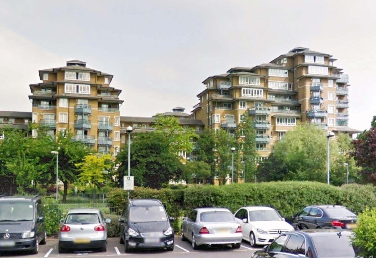 			PARKING SPACE, GYM and WATER RATES INCLUDED, Studio Apartment, 1 bath, 1 reception Apartment			 Johnson Lodge, Admiral Walk, LITTLE VENICE